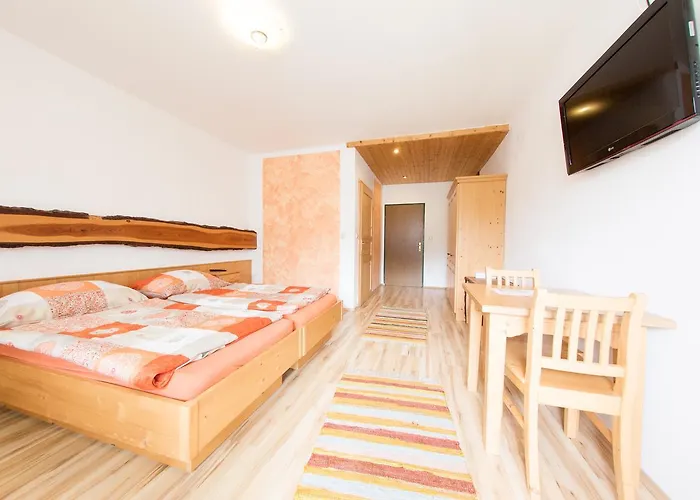 Landgasthof Seyrlberg 3*